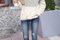 Adorable Winter Outfits Ideas With Jeans22