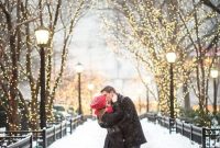 Best Winter Engagement Photo Ideas07