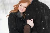 Best Winter Engagement Photo Ideas19