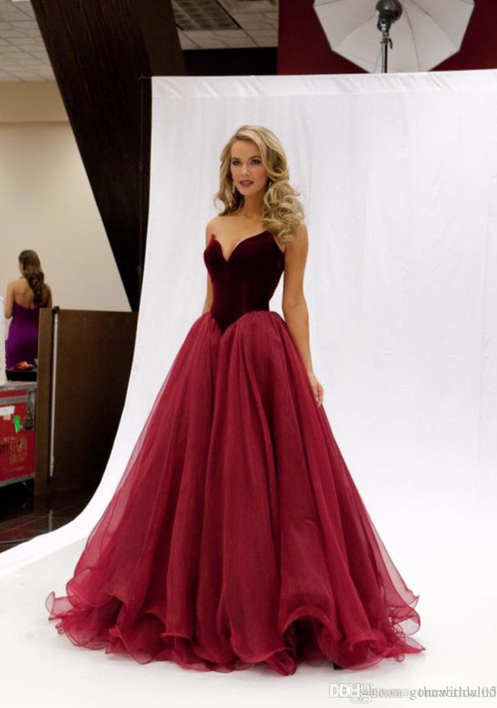 46 Elegant Wedding Dress Ideas For Valentines Day