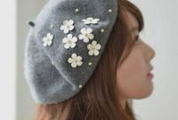 Fascinating Winter Hats Ideas For Women With Short Hair10