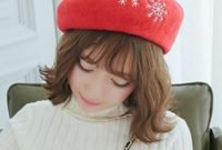 Fascinating Winter Hats Ideas For Women With Short Hair37