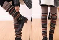 Incredible Winter Outfits Ideas With Leg Warmers11