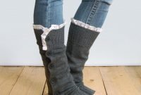 Incredible Winter Outfits Ideas With Leg Warmers38
