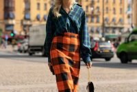 Stunning Winter Outfits Ideas With Skirts03