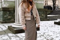 Stunning Winter Outfits Ideas With Skirts27
