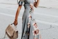 Beautiful Outfits Ideas To Wear This Spring25