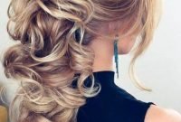 Charming Hairstyles Ideas For Long Hair39