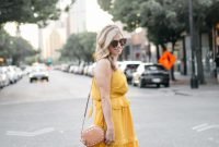 Cute Yellow Outfit Ideas For Spring17