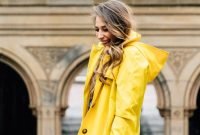 Cute Yellow Outfit Ideas For Spring32