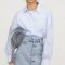 Elegant Denim Skirts Outfits Ideas For Spring38