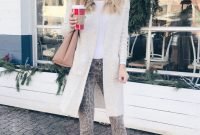 Impressive Holiday Outfits Ideas13