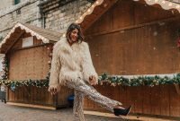 Impressive Holiday Outfits Ideas50