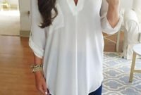 Lovely Spring Outfits Ideas With White Top18