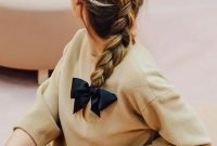 Charming Ponytail Hairstyles Ideas With Sophisticated Vibe07