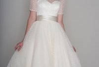 Gorgeous Tea Length Wedding Dresses Ideas43