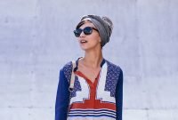 Best Ideas To Wear A Scarf Stylishly This Spring17