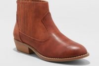 Best Ideas To Wear Wide Ankle Boots This Spring05
