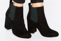 Best Ideas To Wear Wide Ankle Boots This Spring28