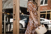 Charming Women Outfits Ideas For Spring And Summer19