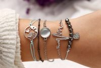 Newest Bracelets Ideas For Women10