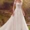 Newest Lace Sweetheart Wedding Dresses Ideas For Spring09