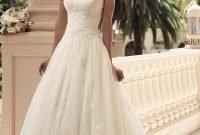 Newest Lace Sweetheart Wedding Dresses Ideas For Spring33