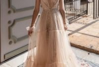 Pretty V Neck Tulle Wedding Dress Ideas For 201913