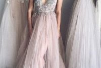 Pretty V Neck Tulle Wedding Dress Ideas For 201919