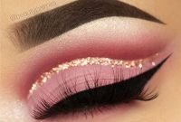 Stunning Eyeliner Makeup Ideas For Women13
