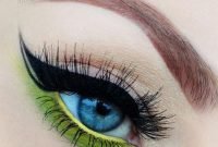 Stunning Eyeliner Makeup Ideas For Women42
