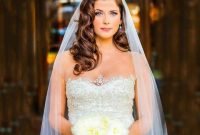 Unique Wedding Hairstyles Ideas For Round Faces04