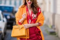 Unusual Orange Outfit Ideas For Women37