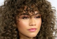 Captivating Boho Hairstyle Ideas For Curly And Straight Hair19