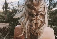 Captivating Boho Hairstyle Ideas For Curly And Straight Hair36