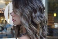 Charming Wavy Hairstyle Ideas For Your Appearance More Cool31