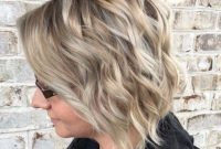 Charming Wavy Hairstyle Ideas For Your Appearance More Cool32