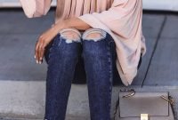 Creative Summer Style Ideas With Ripped Jeans35