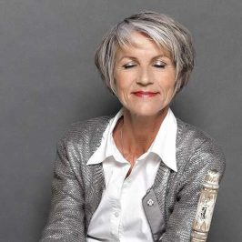 44 Cute Short Hairstyles Ideas For Women Over 50