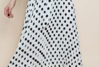 Delicate Polka Dot Maxi Skirt Ideas For Reunion08