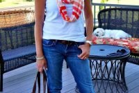 Elegant Summer Outfits Ideas For Women Over 40 Years Old32