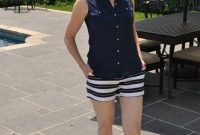 Elegant Summer Outfits Ideas For Women Over 40 Years Old35