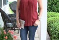 Elegant Summer Outfits Ideas For Women Over 40 Years Old50