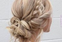 Fashionable Hairstyle Ideas For Summer Wedding Guest18
