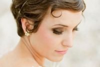 Fashionable Hairstyle Ideas For Summer Wedding Guest36