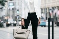 Fashionable Work Outfit Ideas To Try Now04