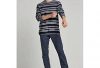 Outstanding Mens Chinos Outfit Ideas For Casual Style41