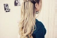 Rustic Hairstyle Ideas For Wedding28