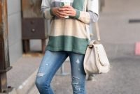Affordable Women Outfit Ideas For Summer With Sweaters04