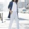 Charming Minimalist Outfits Ideas To Inspire Your Style33